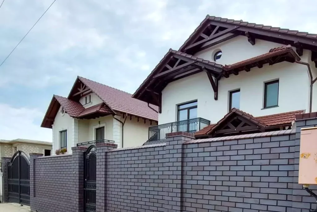 Proiect UNGUREANU ART, materiale folosite - Placaj ROBEN MANCHESTER