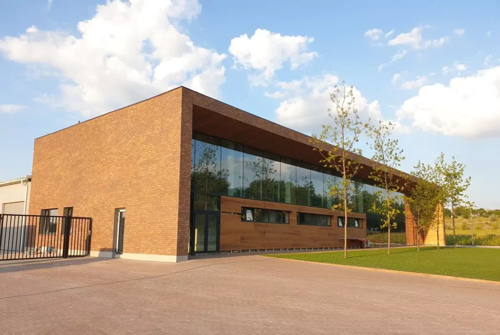 Proect UNGUREANU ART, materiale folosite Klinker Roben Manus Java